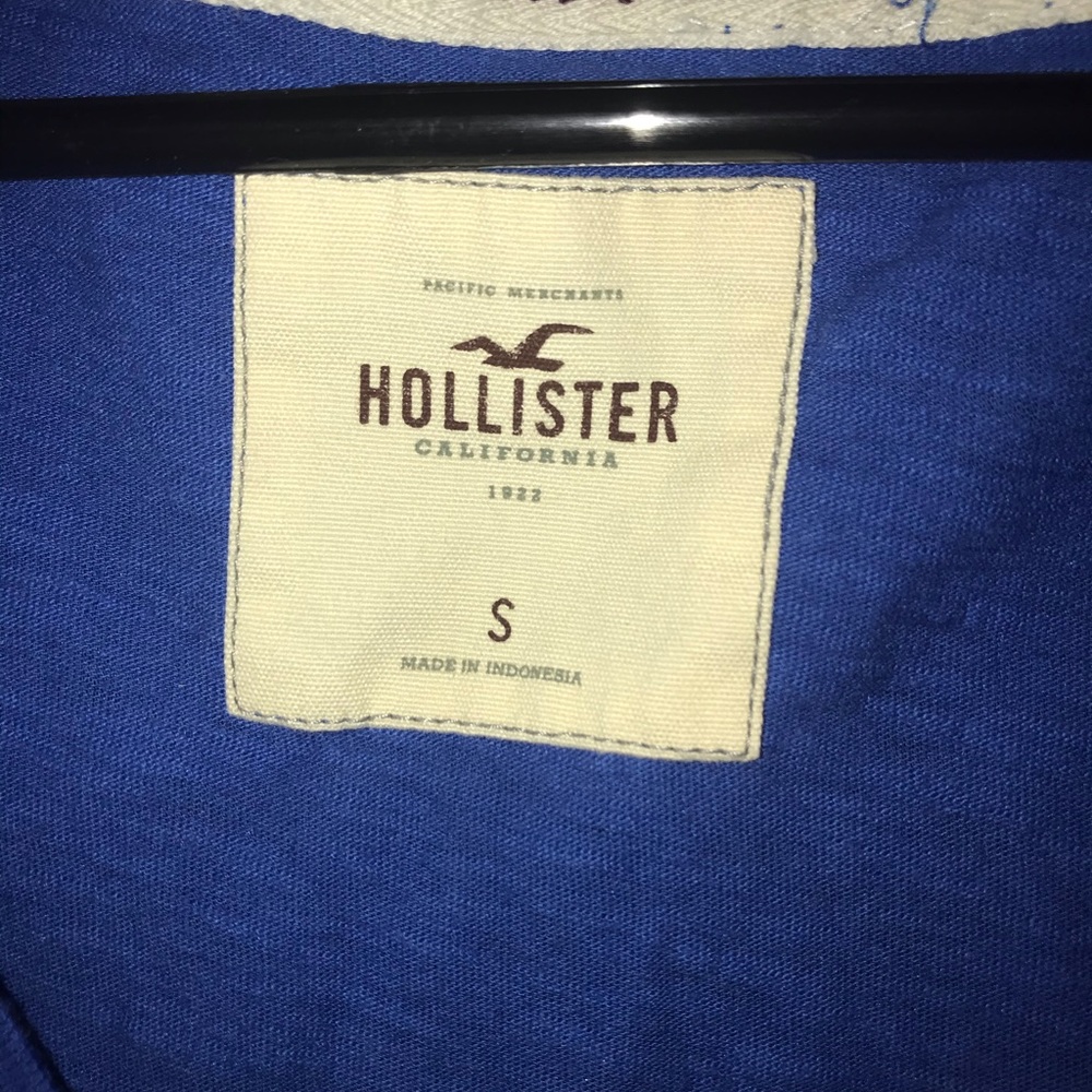 Blue Hollister Shirt. Size small.